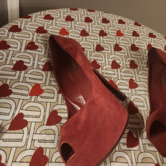 Heels - Picture 10 of 12